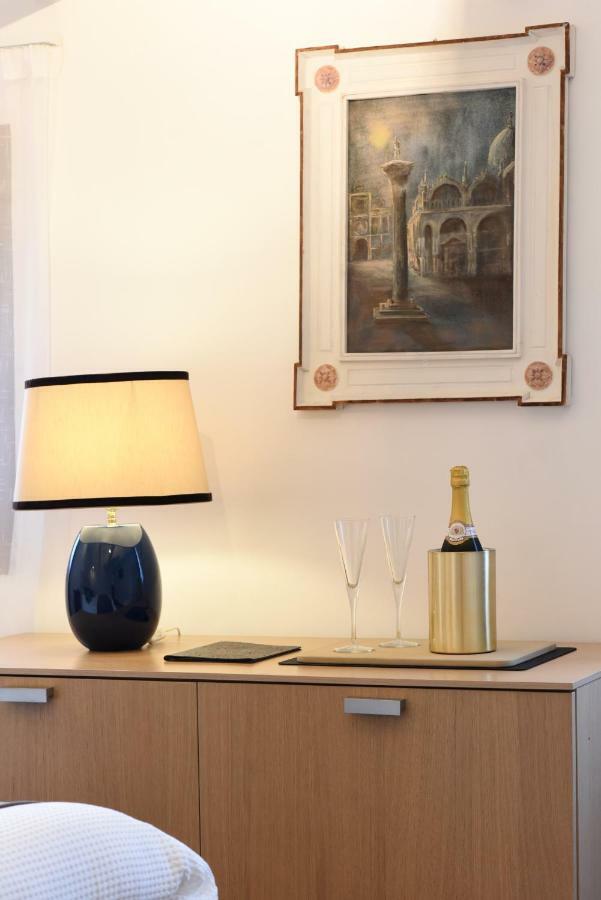 Sweet Apartment Frari Venice Luaran gambar