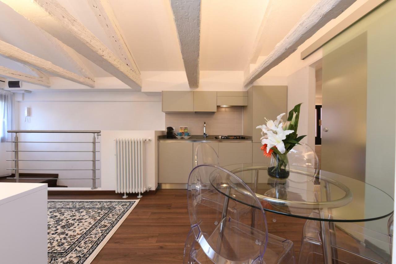 Sweet Apartment Frari Venice Luaran gambar
